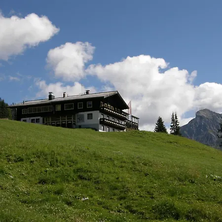 Berggasthof Schuettalm 3*
