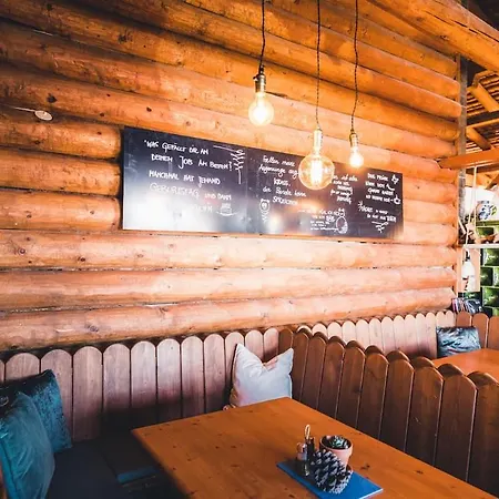 Bed & Breakfast Berggasthof Schuettalm 3*