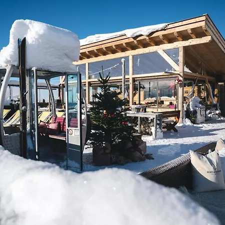 Bed & Breakfast Berggasthof Schuettalm