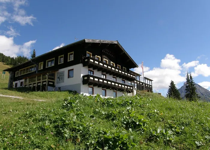 Berggasthof Schuettalm Bed & Breakfast