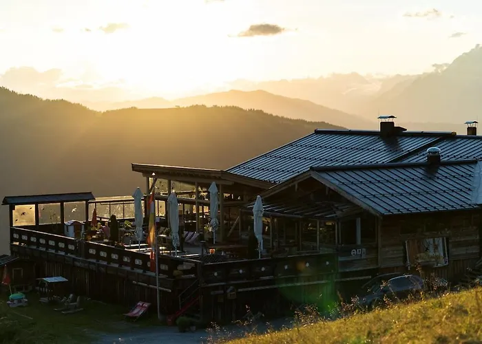 住宿加早餐酒店 Berggasthof Schuettalm 克雷纳尔